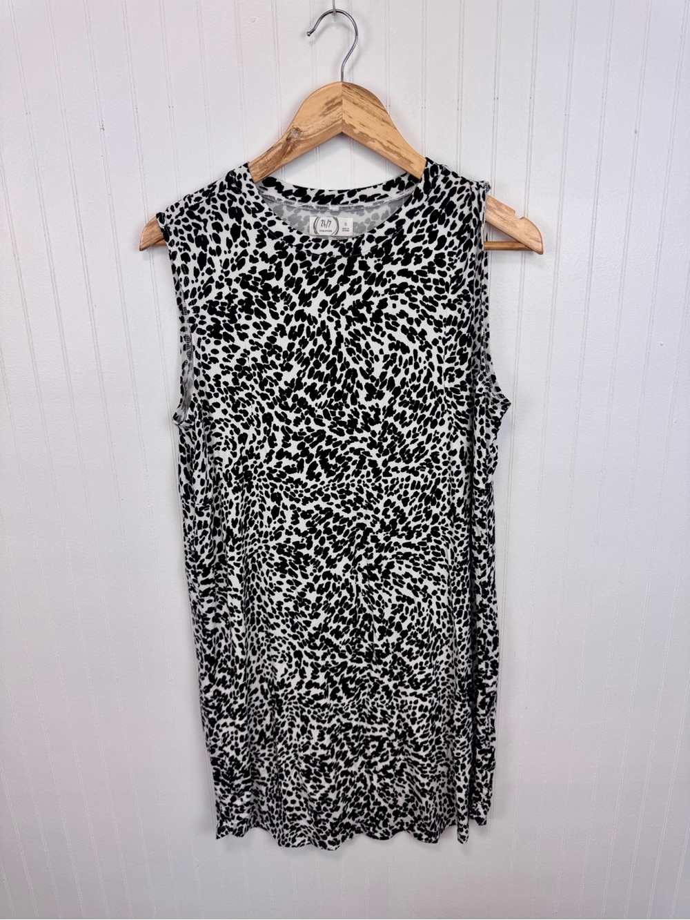 24/7 Maurice’s Black and White Spotted Dress